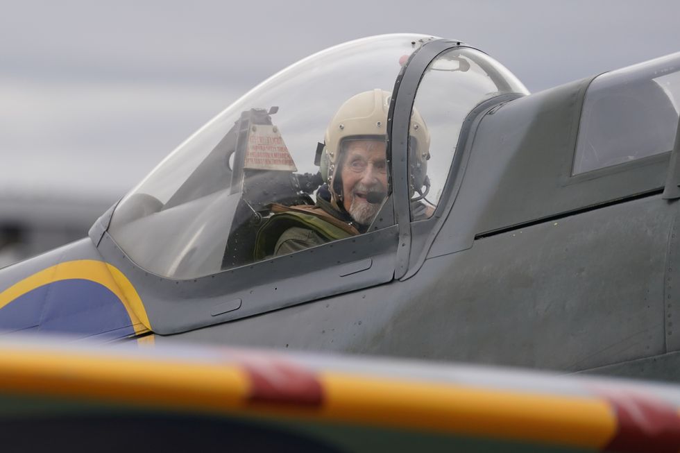 Flying Spitfire for charity ‘delightful’, says former RAF pilot, 102