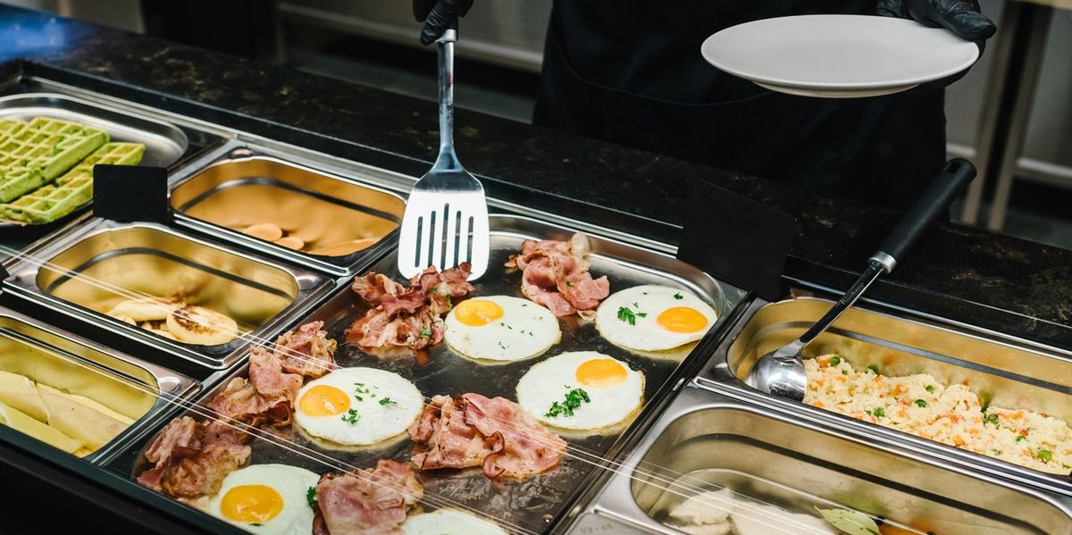 Expert shares hotel breakfast buffet items you should avoid like the