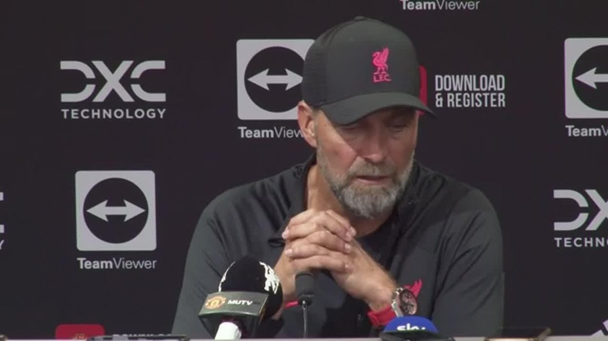 Virgil van Dijk has become a meme thanks to his defending against Man Utd