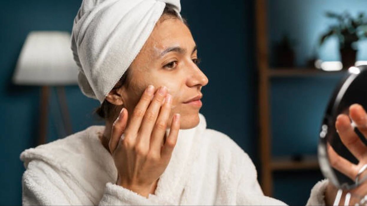 Dermatologist warns against viral ‘caveman skincare’ on TikTok