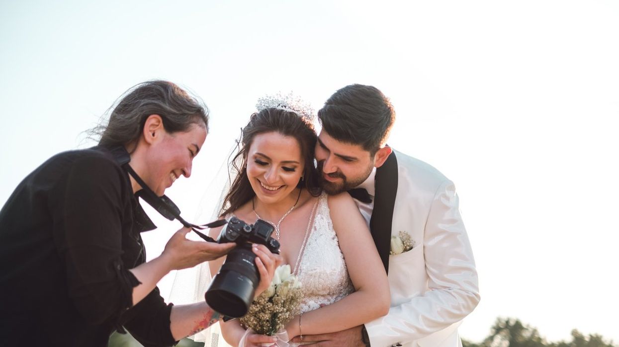 Bride demands full refund after wedding photographer sleeps with her husband