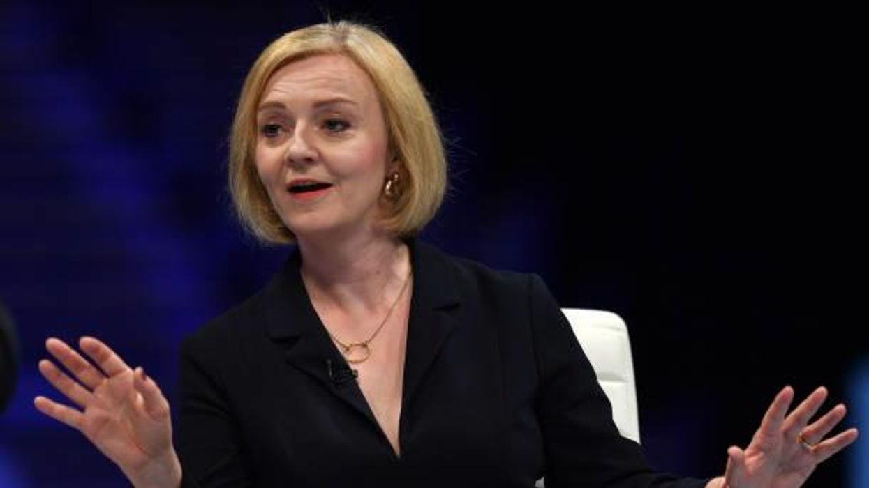 Now major politicians are getting confused about who the real Liz Truss is on Twitter