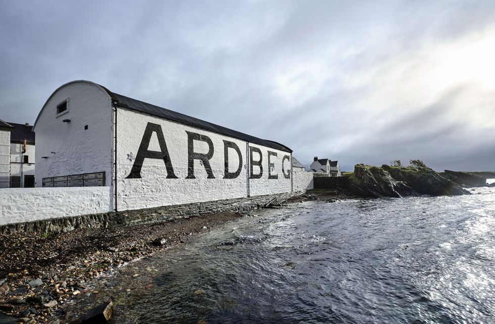 Ardbeg Islay donates £1m to local community after world record cask sale