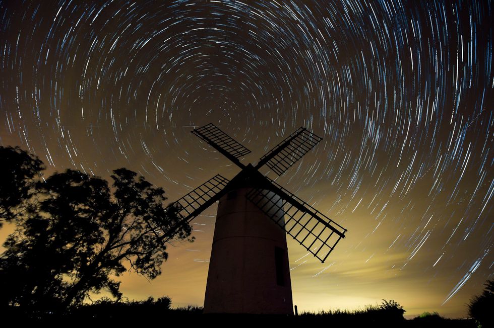 Shooting stars visible across the UK in annual Perseid meteor shower