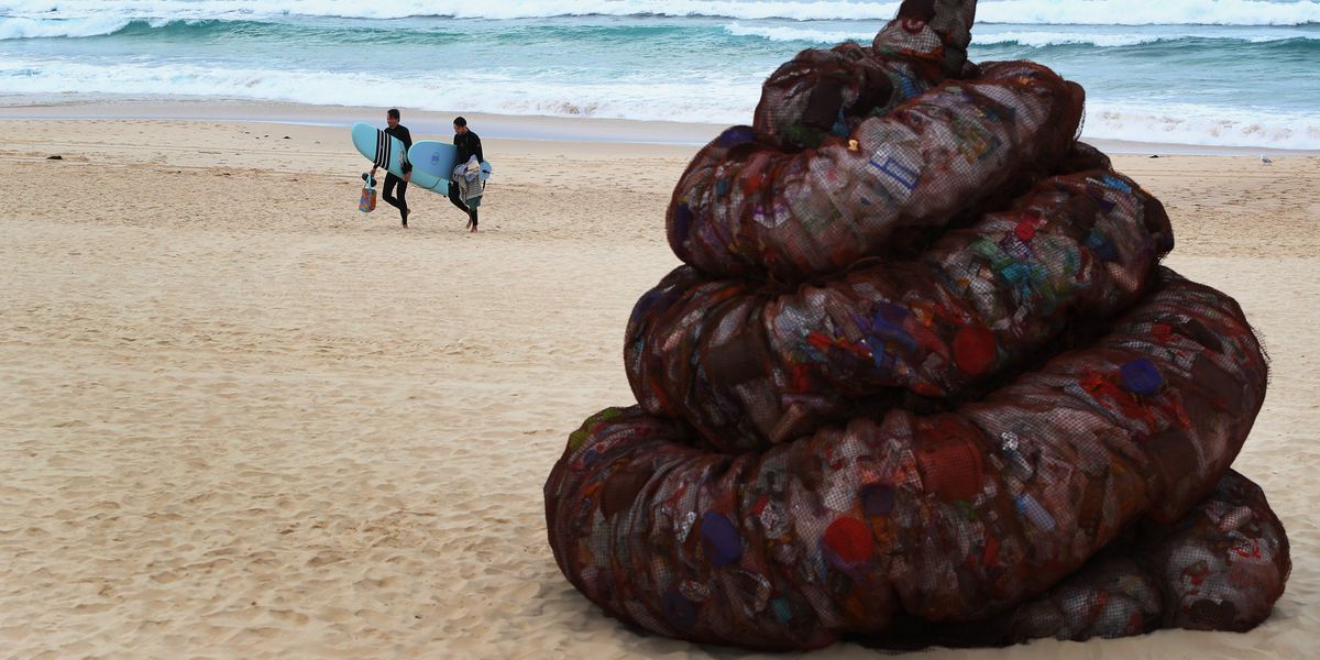 ‘Giant human poo’ dumped on Australian beach - and all to make an ...