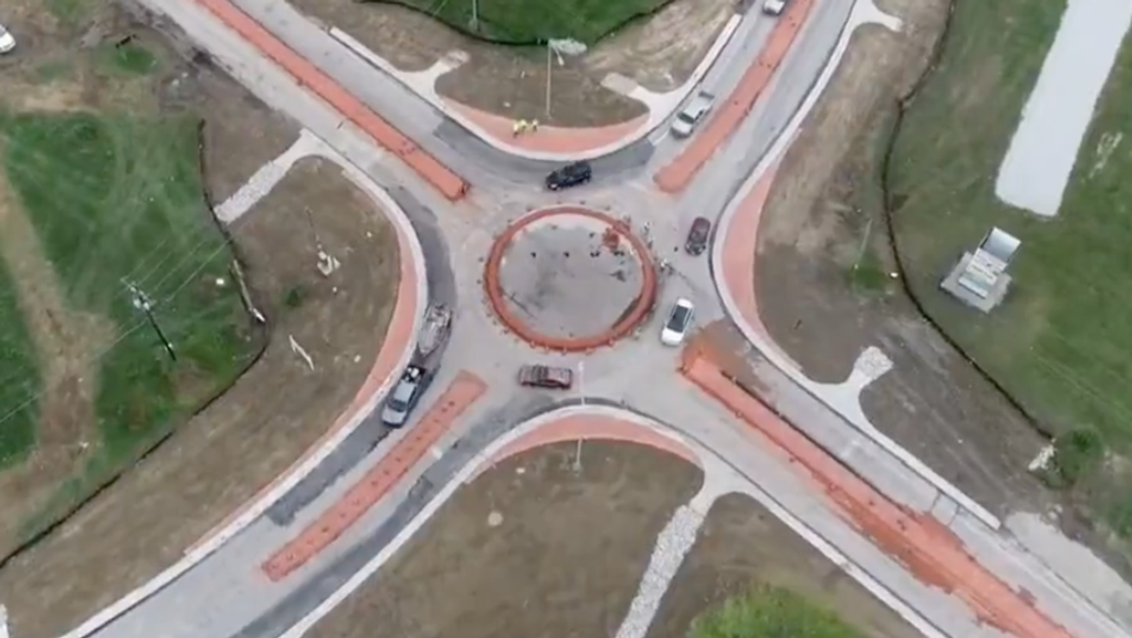 <p>A new roundabout is the US is causing some confusion for drivers.</p>