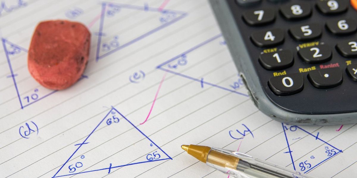 Baffle Box Signs ‘New math’ question for six-year-olds baffles the internet | indy100