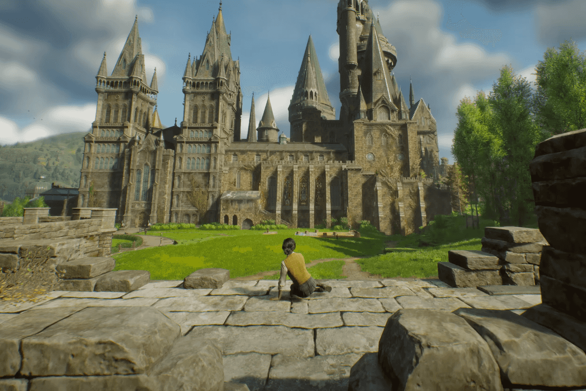 A screenshot from a Hogwarts Legacy Summer update trailer