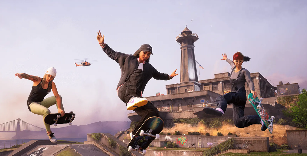 A screenshot from Tony Hawk's Pro Skater 3+4 of women skaters