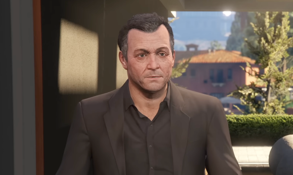 A screenshot of Michael de Santa in GTA Online A Safehouse In the Hills update