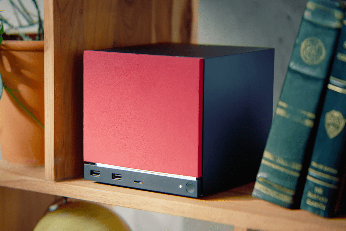 A screenshot of the Steam Machine from the hardware reveal trailer