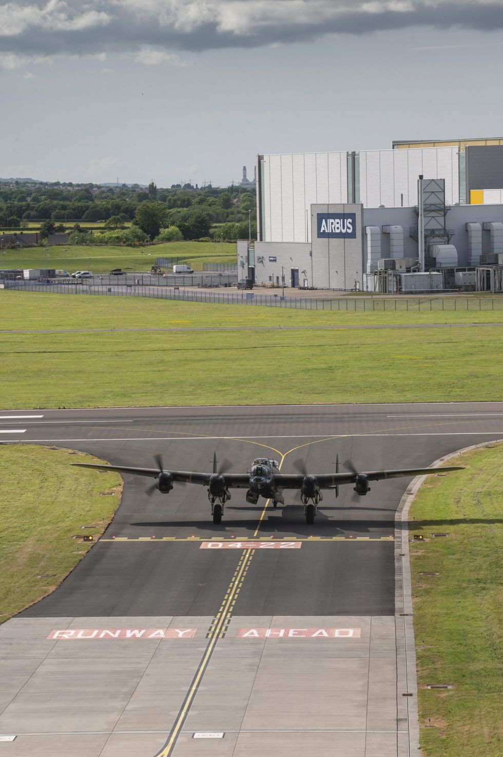 Second World War bomber returns home for 80th anniversary