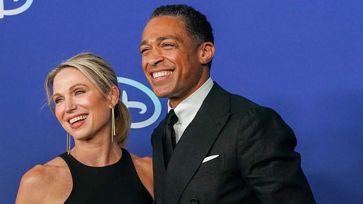 Bartender reveals she accidentally exposed customer’s extramarital affair in viral TikTok