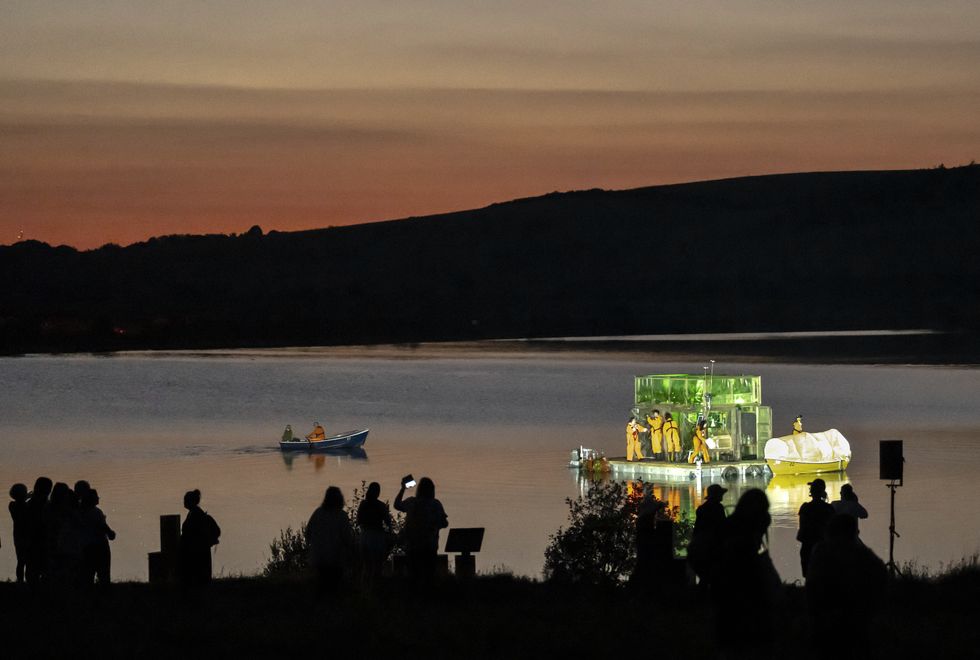 Nature park hosts theatre piece featuring cast of more than 100 young people