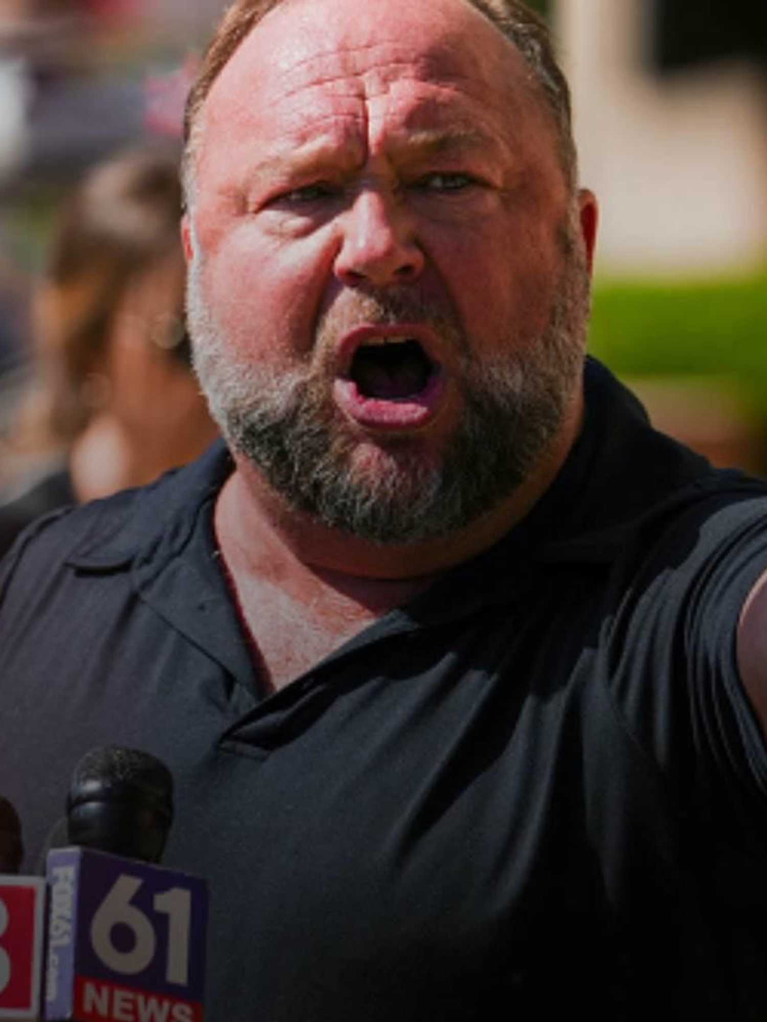 Alex Jones must pay nearly half a billion more to Sandy Hook families