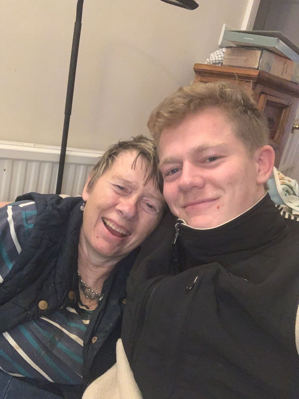 Man attempts 300 press-ups every day for a year to remember mum who died of MS