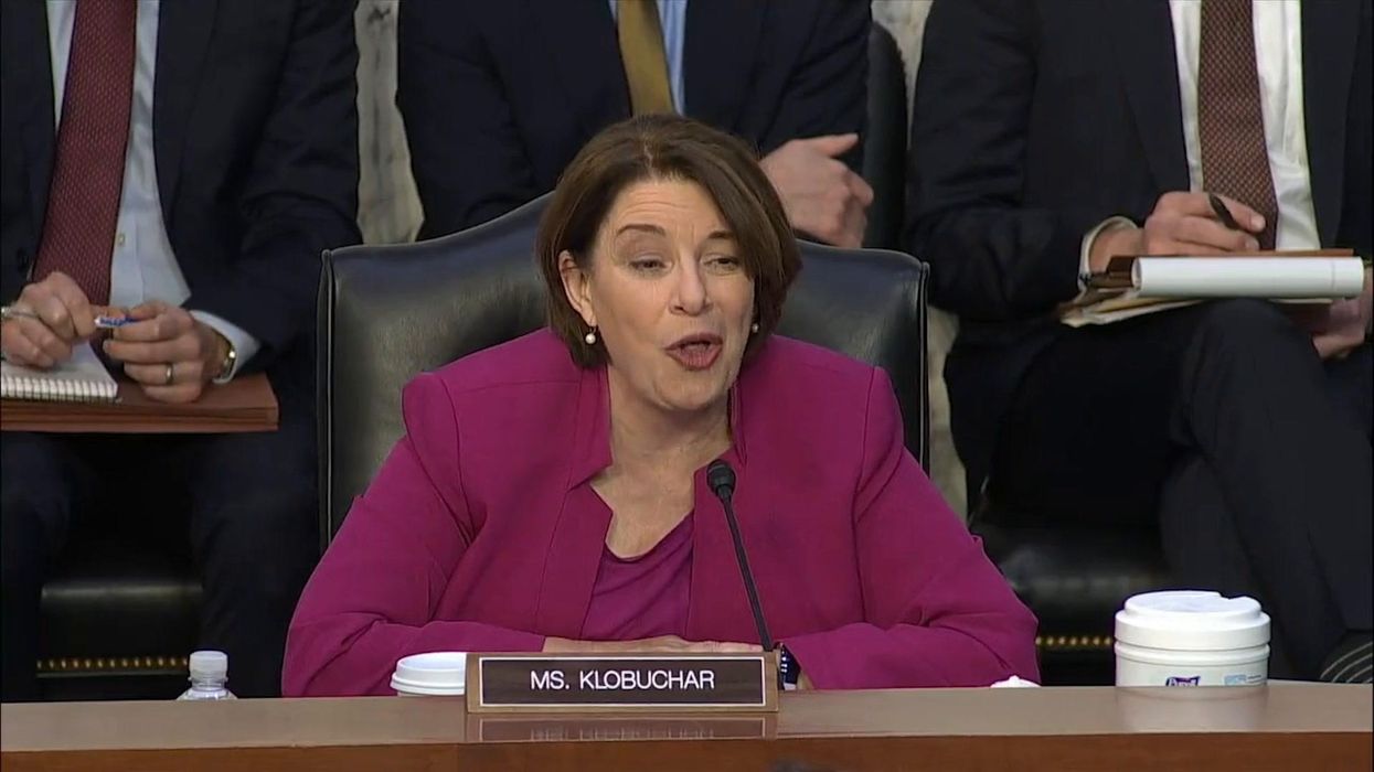 Moment senators quote Taylor Swift during Ticketmaster legal hearing