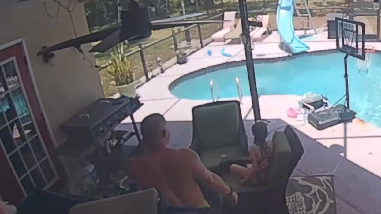 TikTokers can't believe why Amazon delivery driver quit on second day: "I'm just a girl"