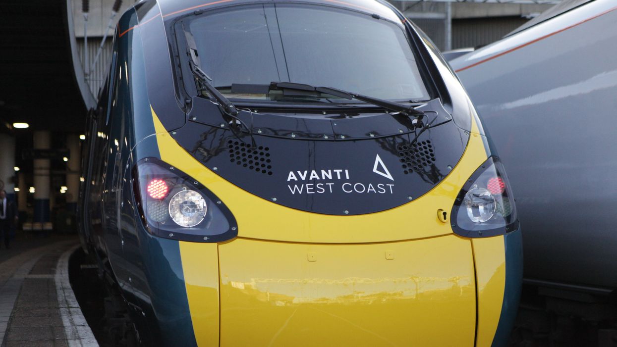 <p>An Avanti West Coast train</p>