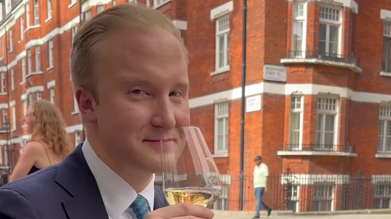 Here's why you should never order second cheapest wine, says expert