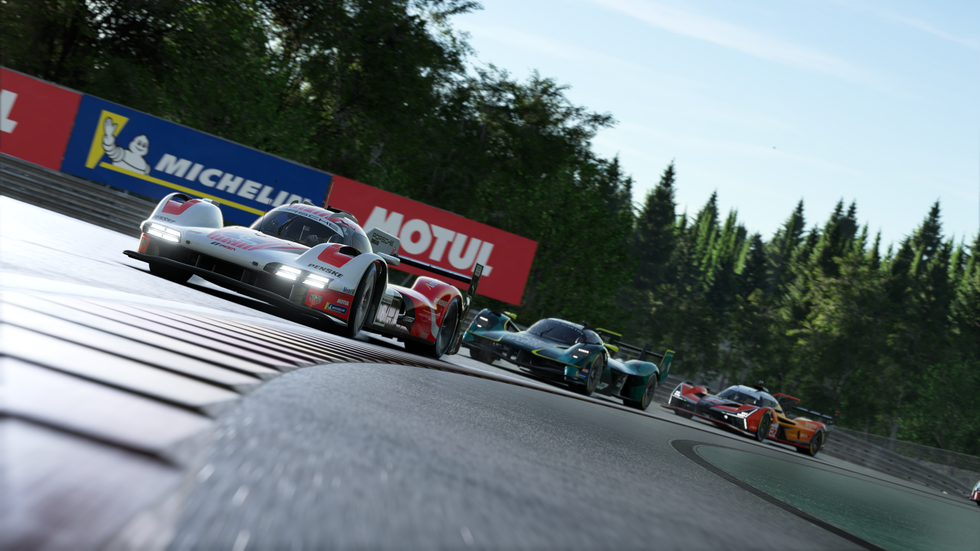 An official screenshot from Project Motor Racing