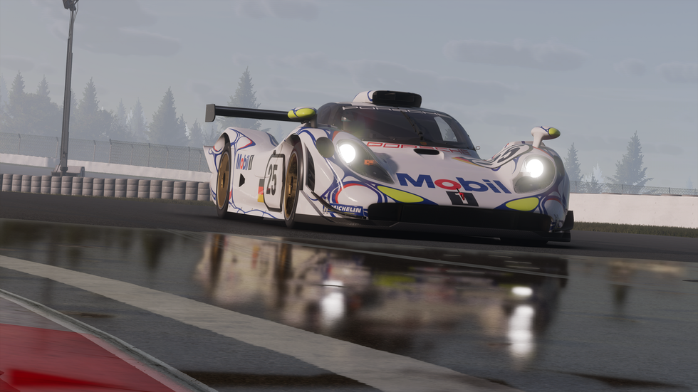 An official screenshot from Project Motor Racing