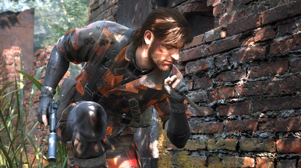 An official screenshot of Snake in stealth in Metal Gear Solid Delta Snake Eater