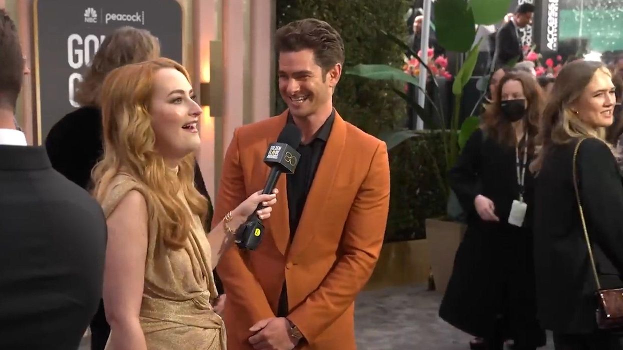 Andrew Garfield and Amelia Dimoldenberg have been awkwardly flirting - again