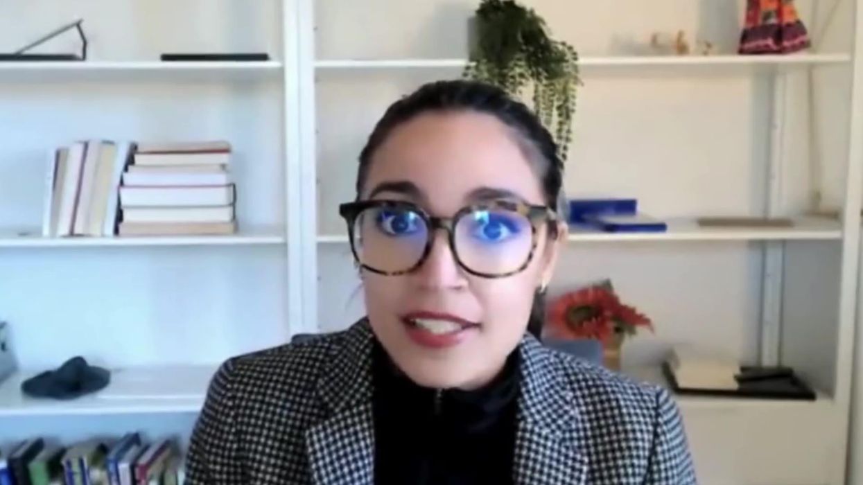 Why is Alexandria Ocasio-Cortez suddenly being heckled?