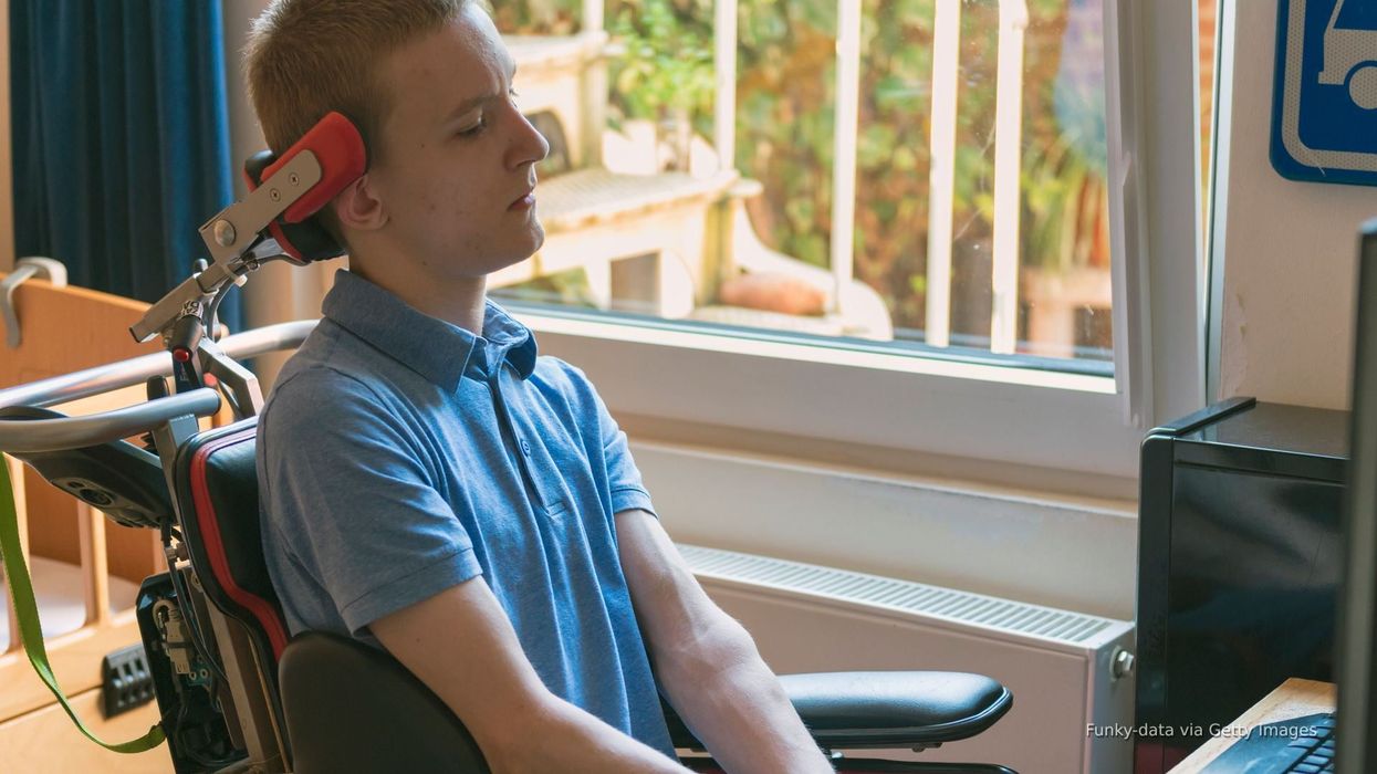 Apple working on brain implant to let users control devices with just their thoughts