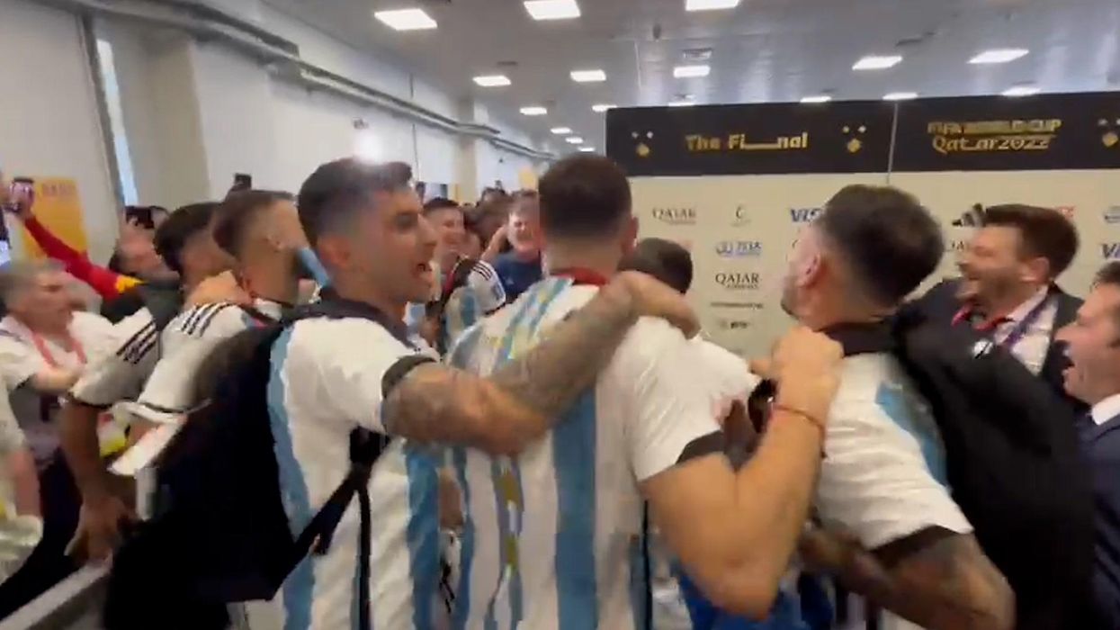 John Terry gives hilarious tips to Aguero after he joined Argentina World Cup celebrations