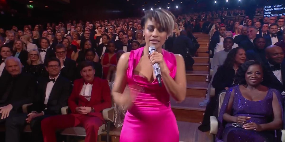 22 of the funniest 'Angela Bassett did the thing' memes - Indy100
