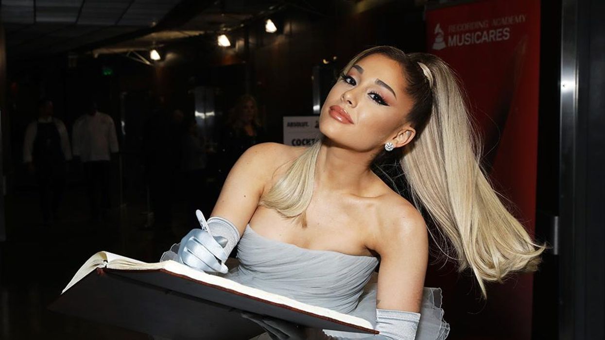 Ariana Grande asks Jennifer Coolidge about 'best d*ck' she got after Stifler's Mom role