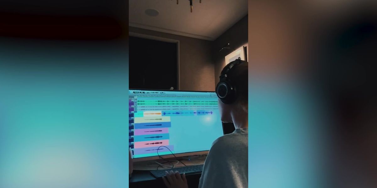 Ariana Grande Teases Snippet Of First New Song In Three Years With ariana-grande-teases-snippet-of-first-new-song-in-three-years-with