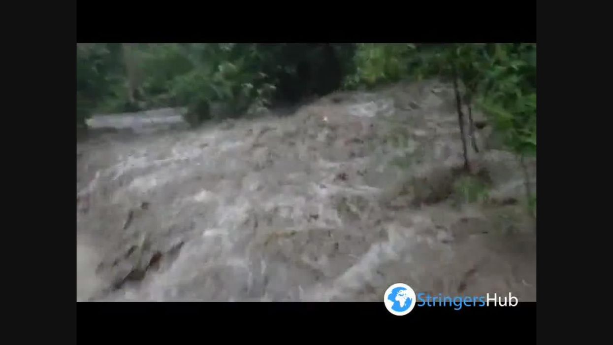 Australian model criticised for 'tacky' bikini fundraiser for Queensland floods