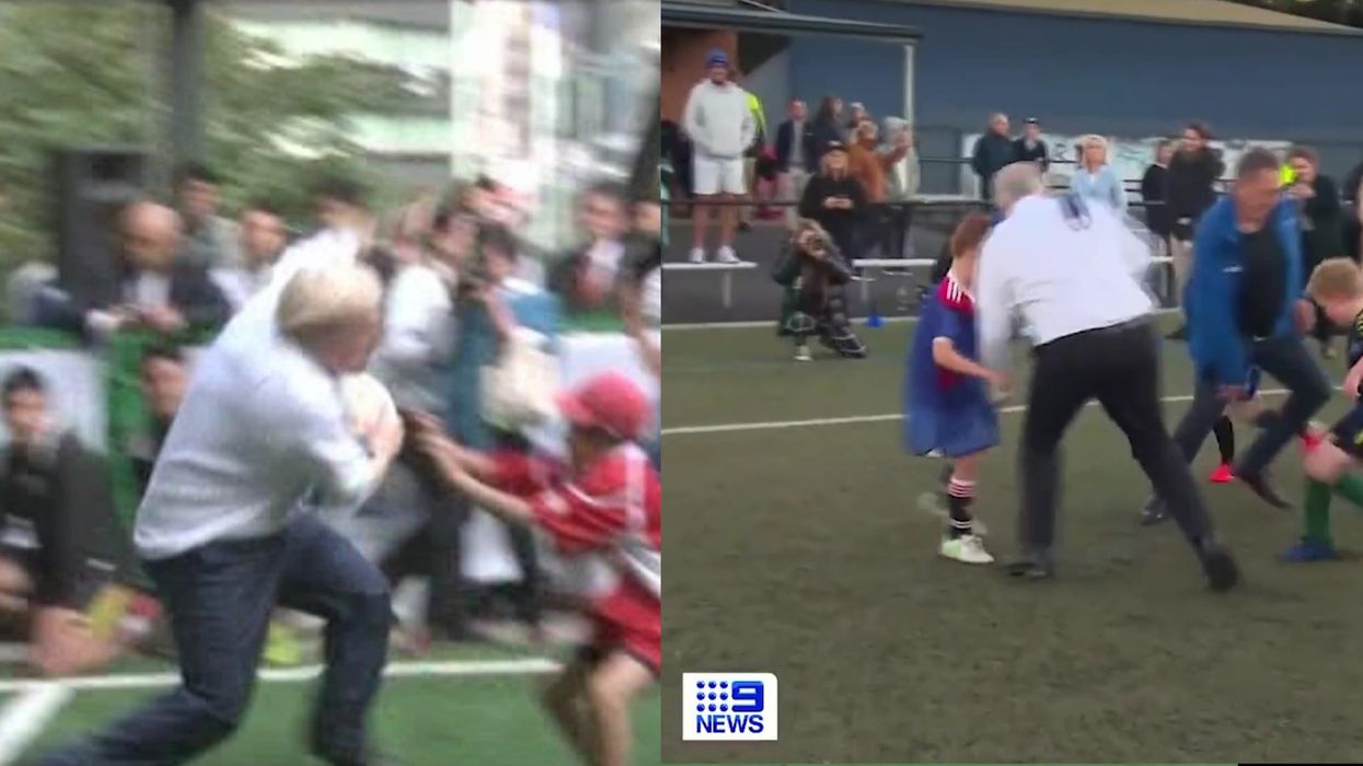 Alan Pardew walks out on team after squad racially abused by fans