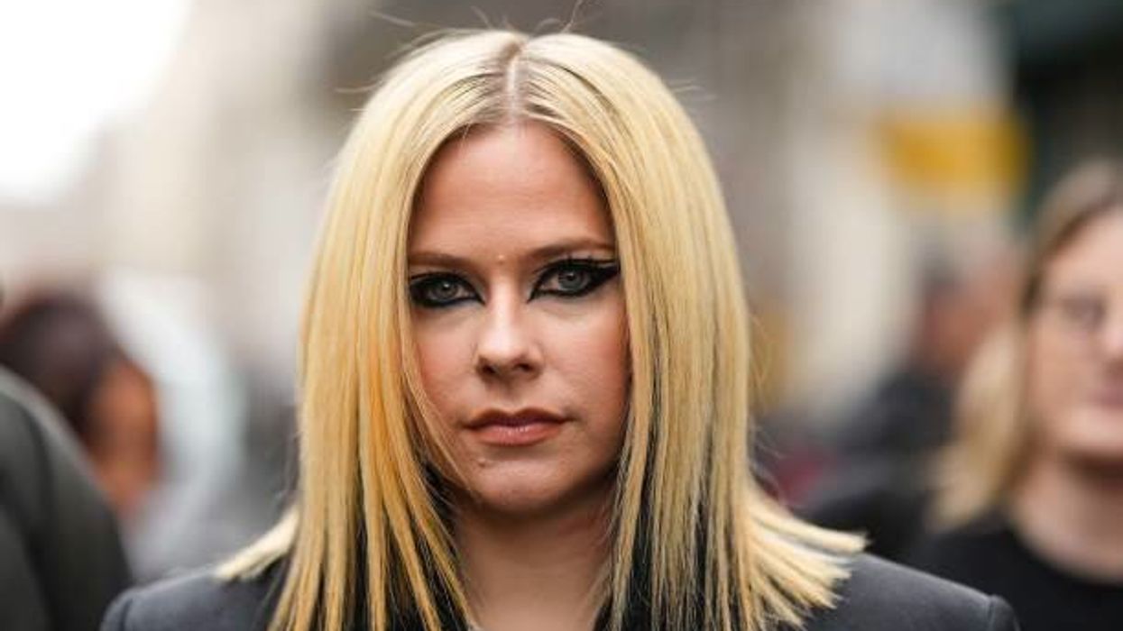 Avril Lavigne breaks silence on 'funny' body double conspiracy theory