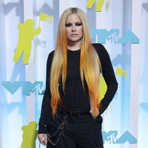Avril Lavigne launches fashion line based on 2002 album 'Let Go' | indy100