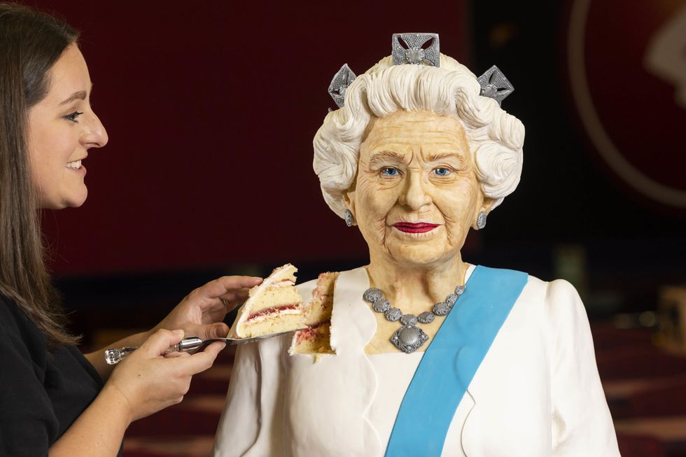 Life-sized Queen cake created for Platinum Jubilee celebration