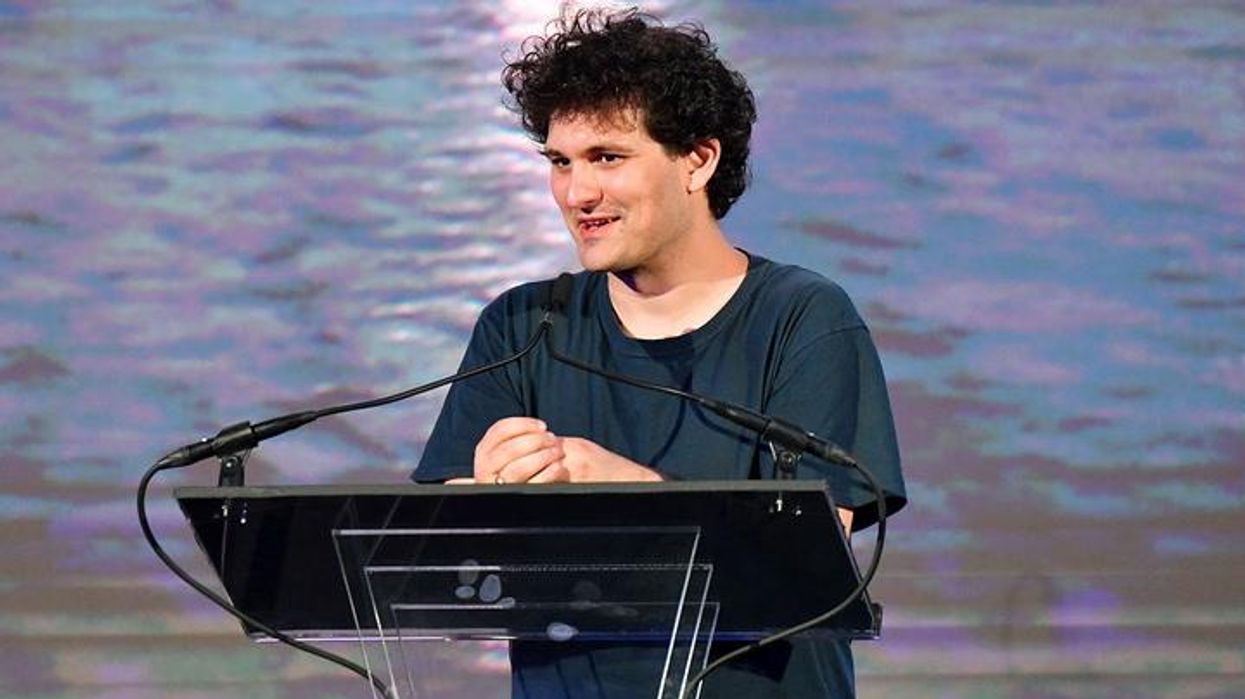 Miami nightclubs say crypto nerds paid for bathtubs filled with champagne