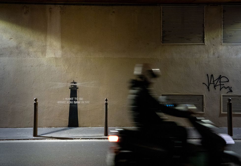 Banksy reveals lighthouse image in undisclosed location