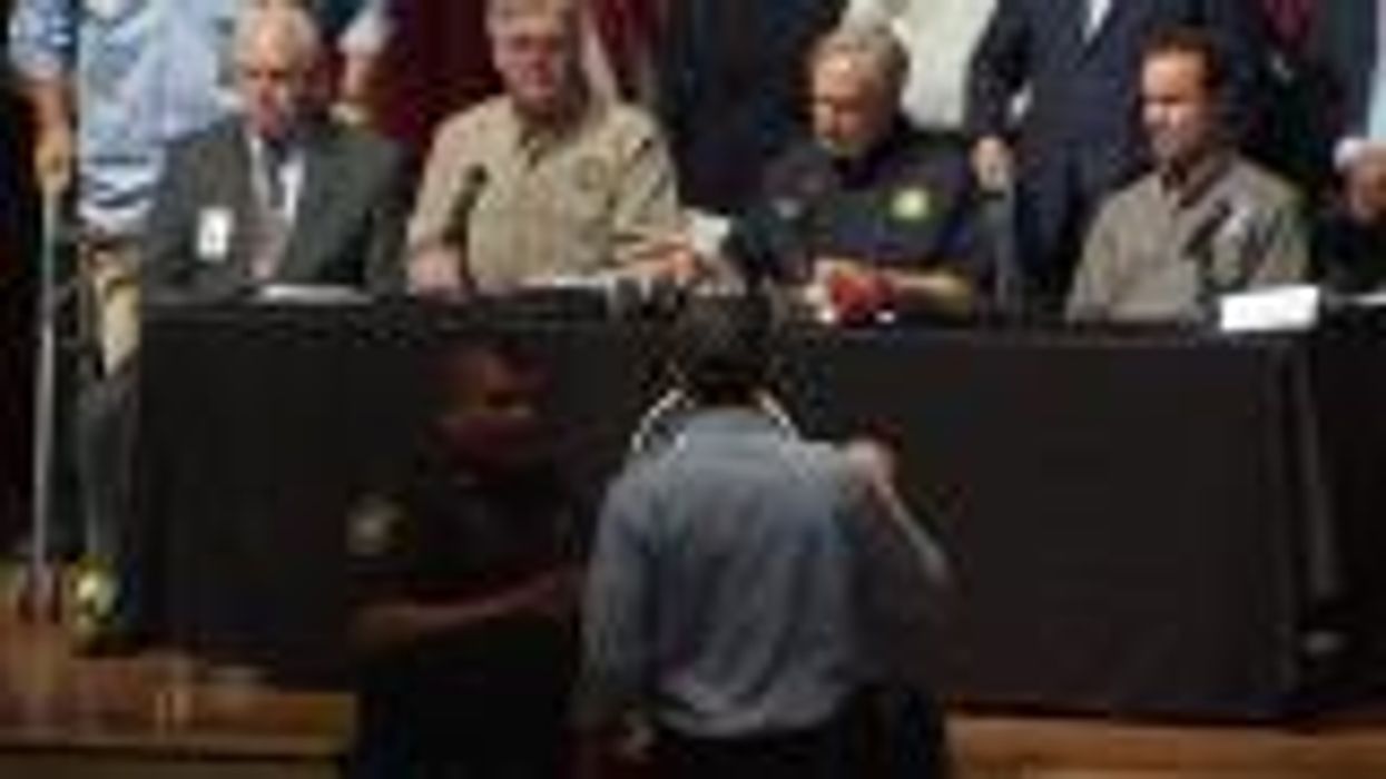 Uvalde mayor heckles Beto O’Rourke as ‘sick son of b***h’ for interrupting press conference