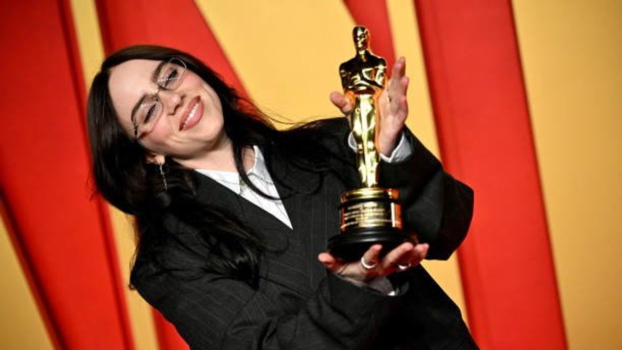 Billie Eilish loses 100,000 followers over "I love boobs" Instagram post