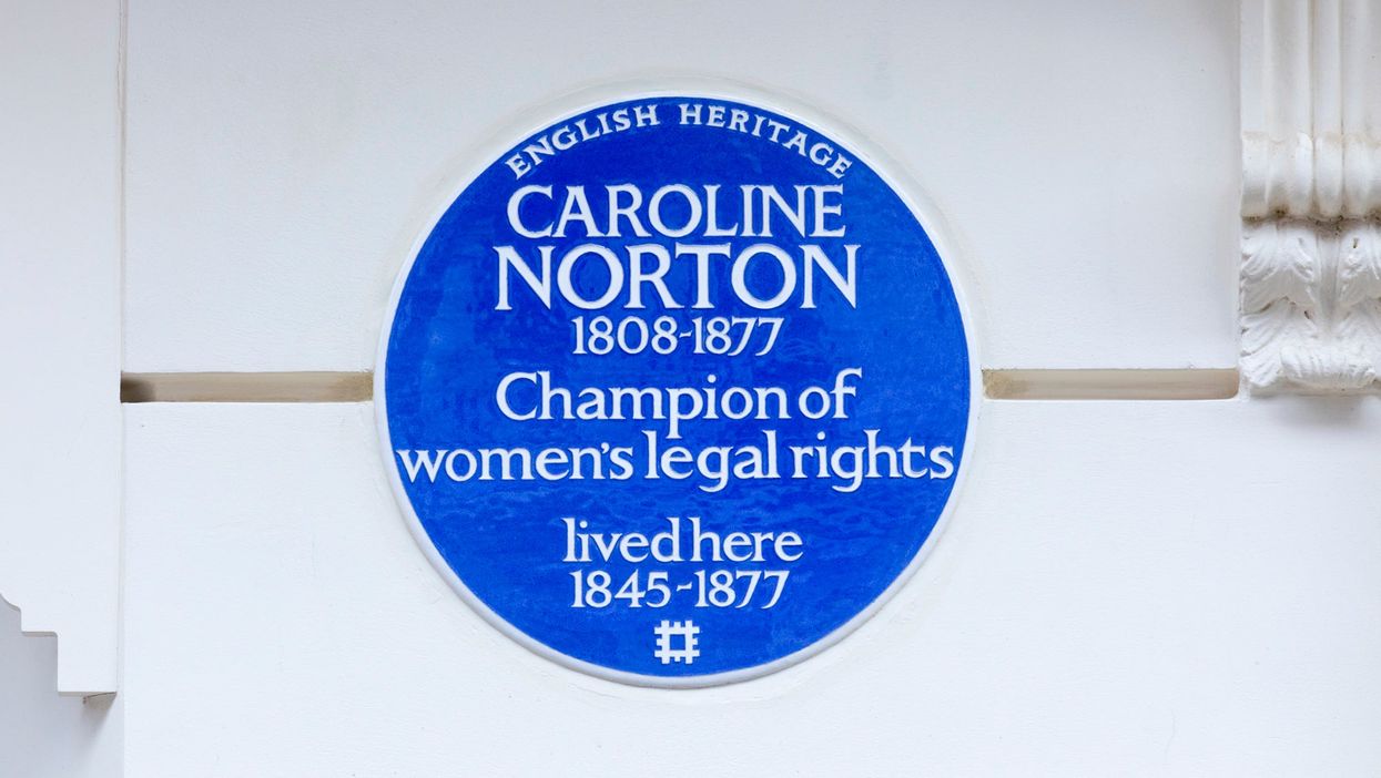 Blue Plaque to Caroline Norton. 3 Chesterfield Street, Mayfair, London.