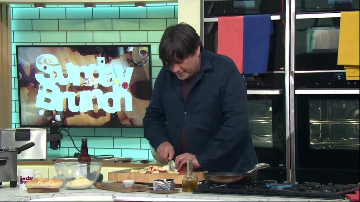 Blur’s Alex James cut his finger in a bloody Sunday Brunch segment – and viewers were grossed out
