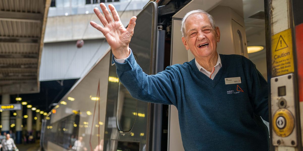 Train Manager In His Mid 80s Says His Job Is what I Love Doing Indy100 train-manager-in-his-mid-80s-says-his-job-is-what-i-love-doing-indy100