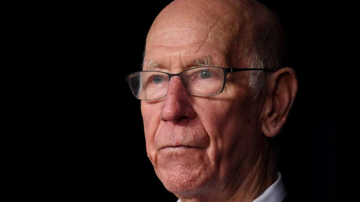 Bobby Charlton dead at 86: Gary Lineker leads tributes to England Legend