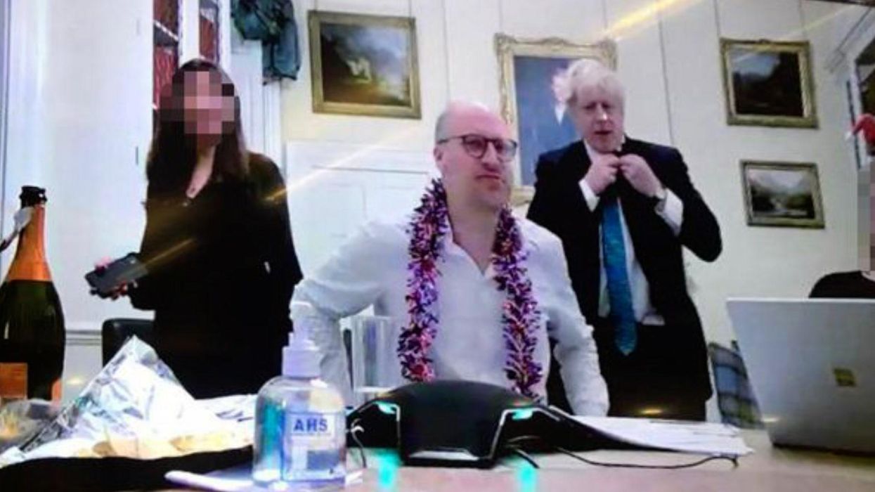 Dominic Cummings claims there are 'waaaaay better' Partygate pics after new quiz image released