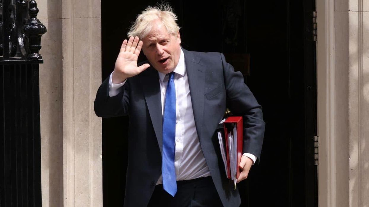 Boris Johnson article criticising Gordon Brown for refusing to leave Downing St resurfaces