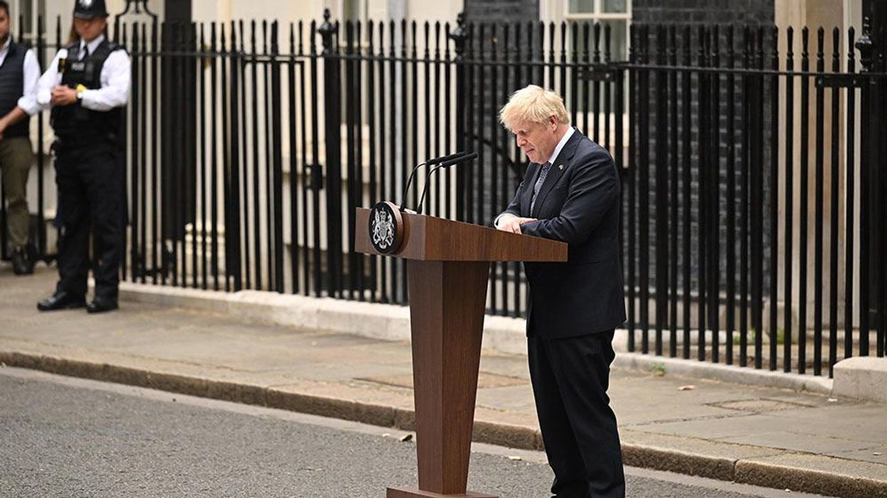 The 'sexy' lectern man is back and people are swooning